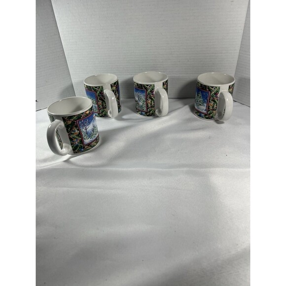 Vintage Sakura Christmas Scene Mugs by Sue Zipkin – Set of 4 (1995) - Picture 9 of 15